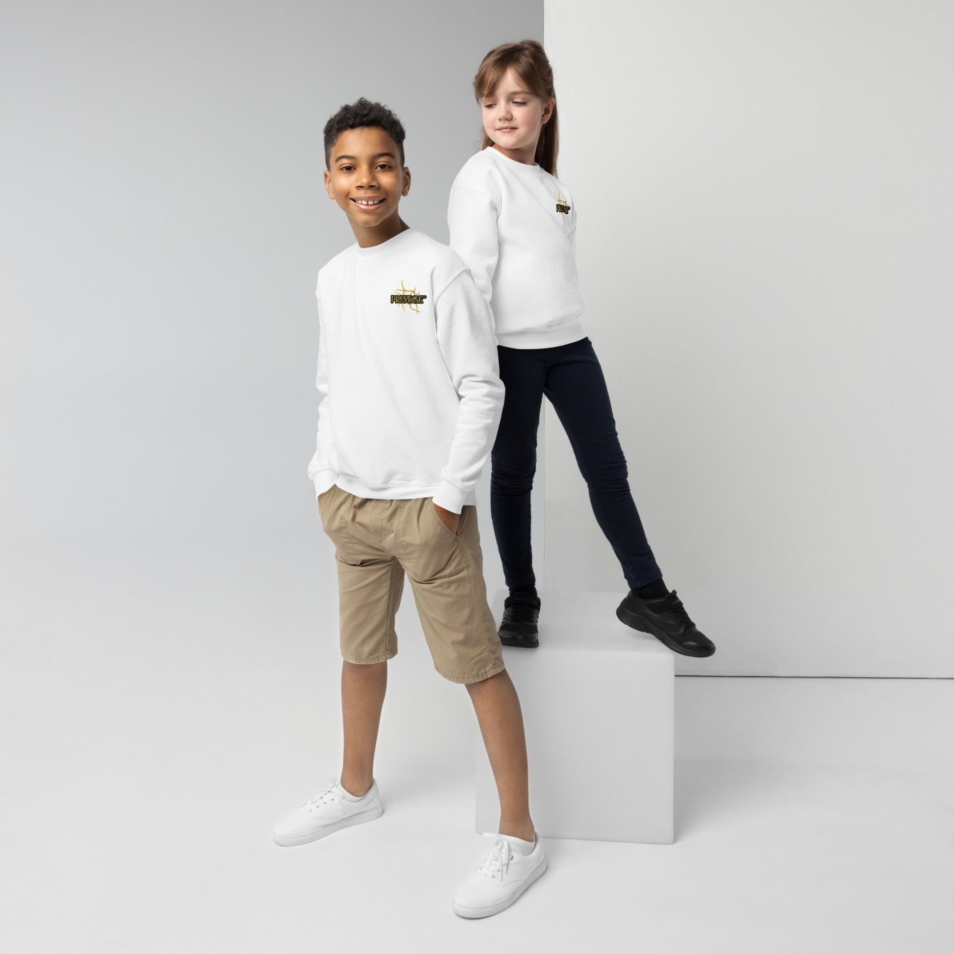 Sweat classique enfant Unisexe en Gildan 18000B Prestige™ Noir et Or NEW STYLE - Prestige SXM